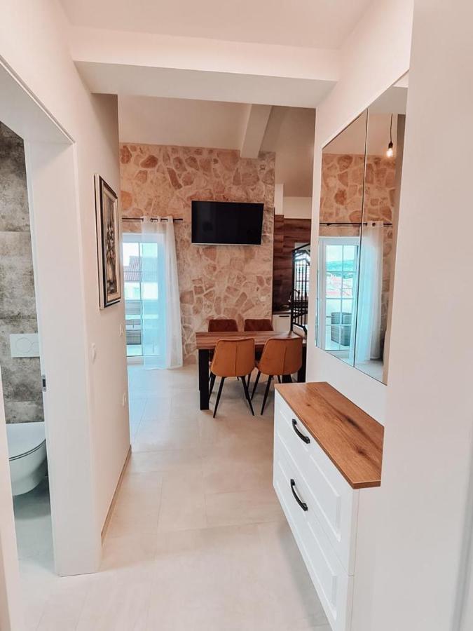 Stone House Jezera Apartment Exterior foto